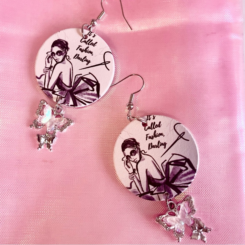 “its called fashion darling“ - HANDMADE earrings